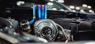 Comment fonctionne le bi-turbo d'une voiture ?